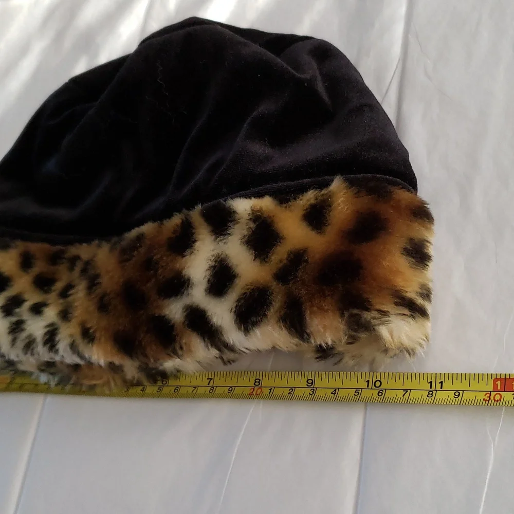 Children's Place Leopard Faux Fur Trim Girls velour hat lined BLACK Warm Soft